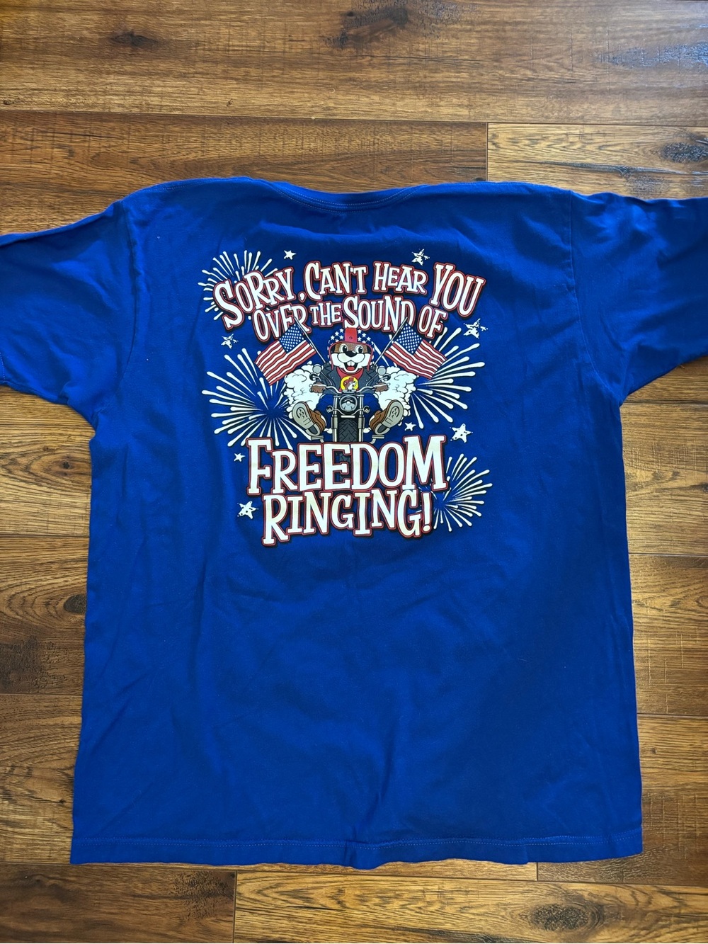 Buc-ee's Bucees 4th of July T Shirt FREEDOM RINGING Patriotic Adult Large USA